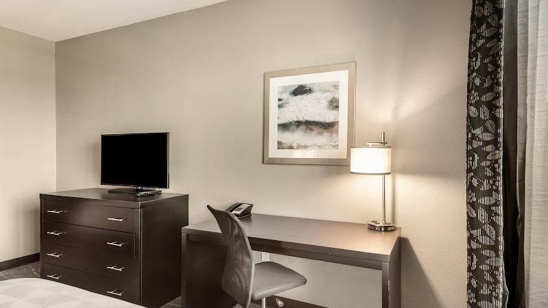 Photo of Holiday Inn & Suites Silicon Valley - Milpitas by IHG