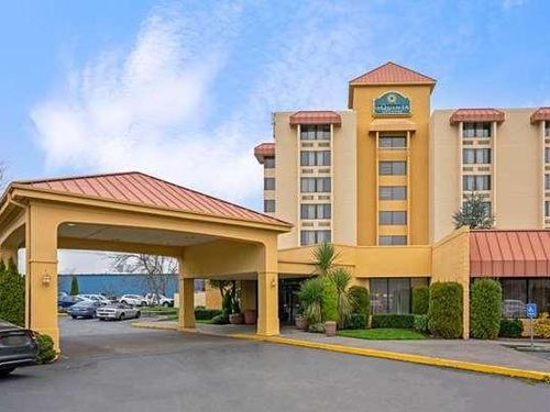 La Quinta Inn & Suites by Wyndham Tacoma - Seattle