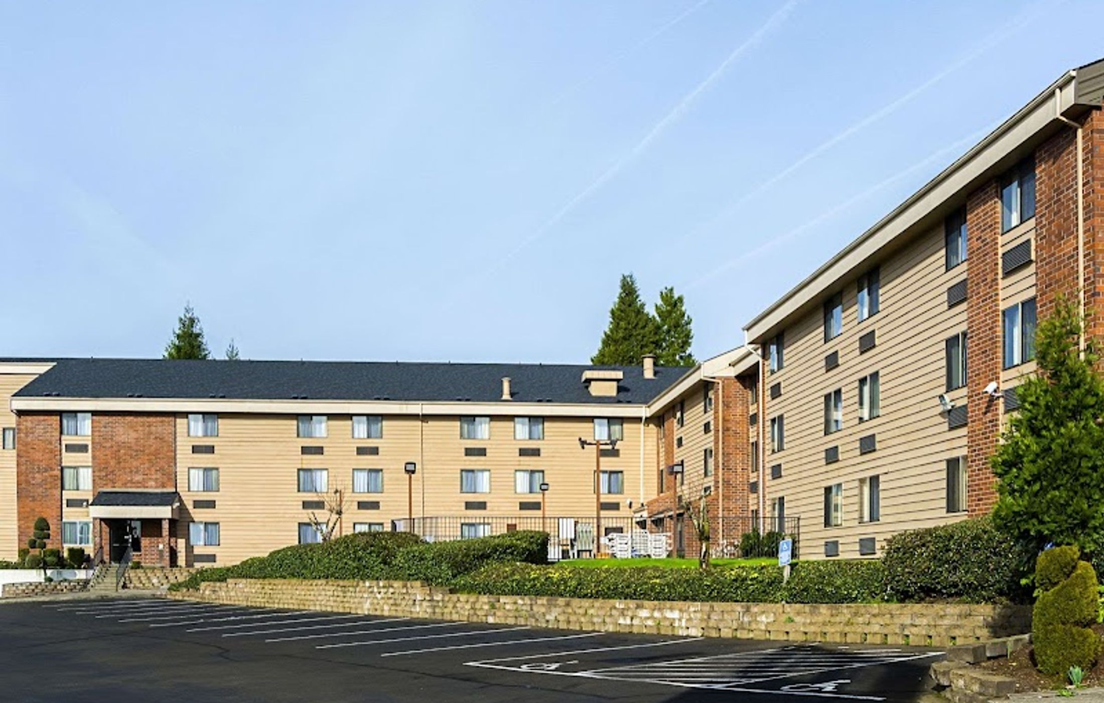 Quality Inn & Suites Clackamas - Portland