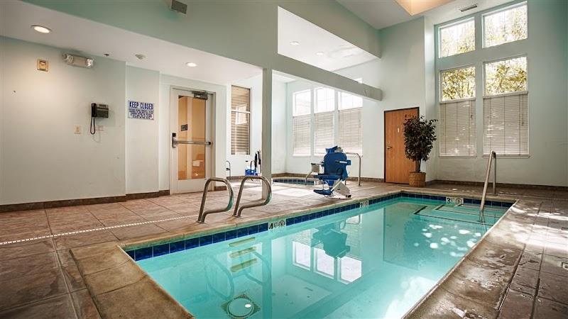 Photo of Best Western I-5 Inn & Suites