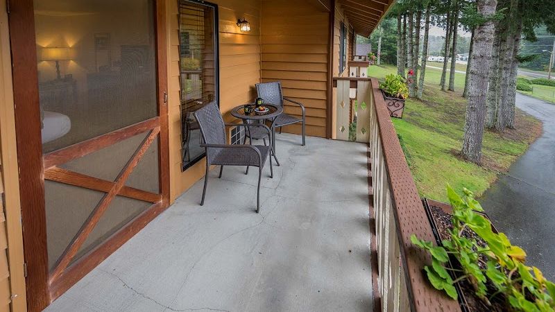 Photo of Nisqually Lodge