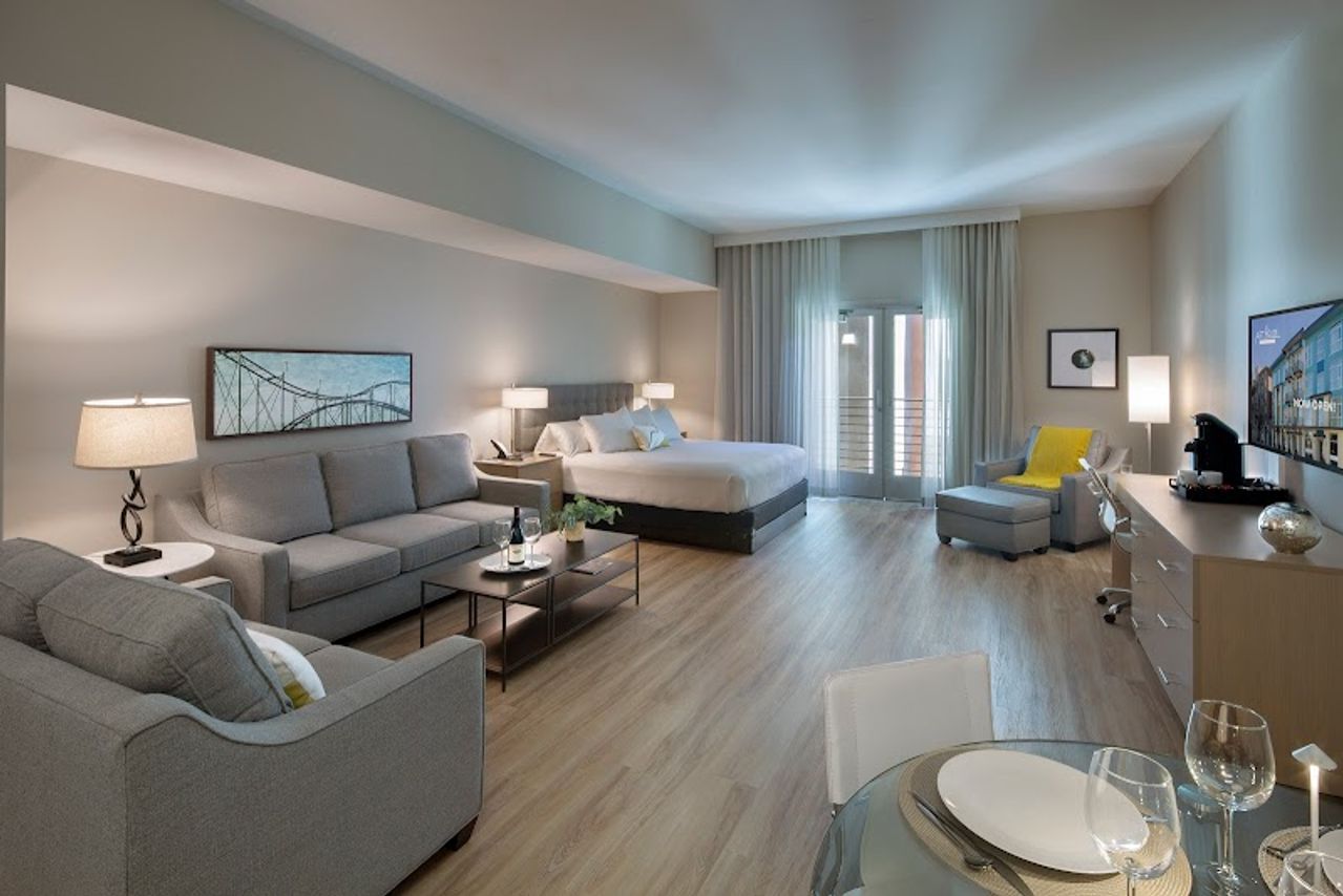 Photo of Art House Hotel and Suites