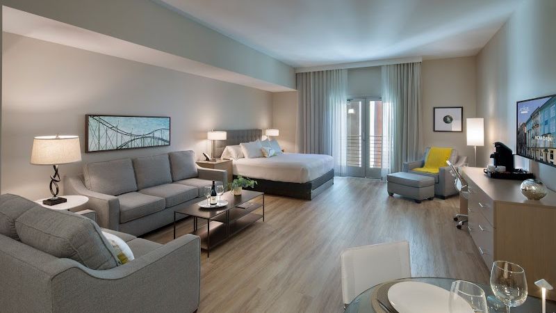 Photo of Art House Hotel and Suites