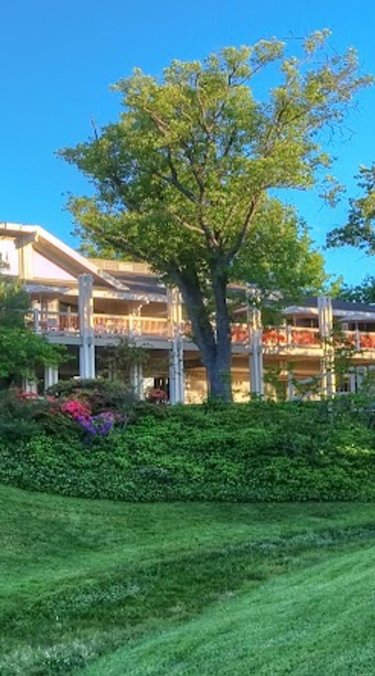 Photo of Ashland Hills Hotel & Suites and Convention Center