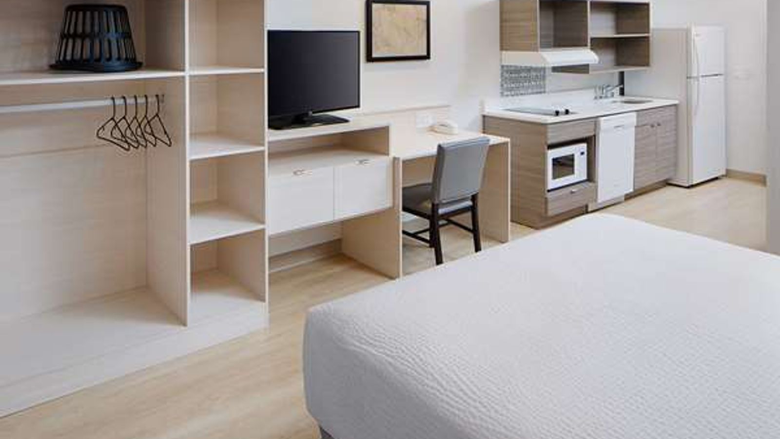 Photo of WoodSpring Suites Seattle Everett