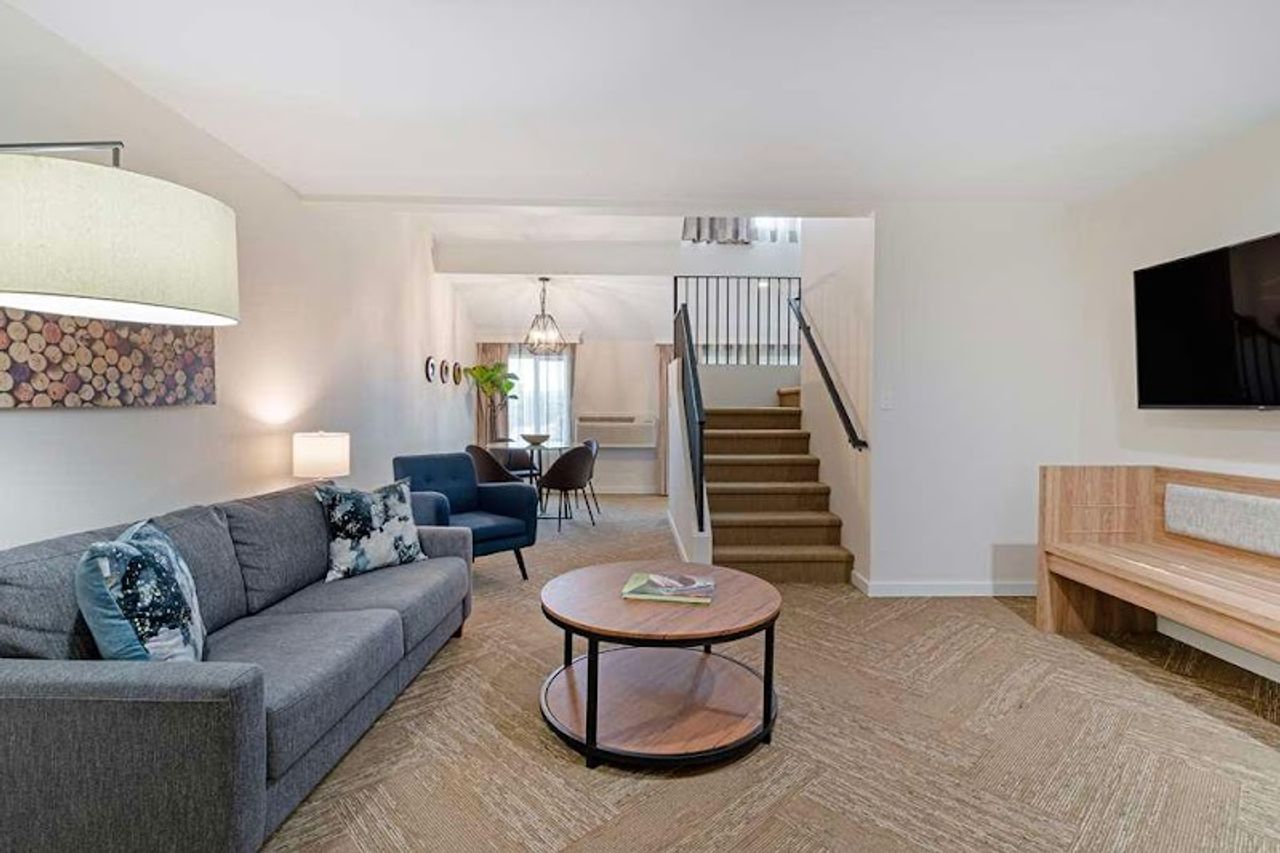 Photo of Best Western Plus Inn at the Vines