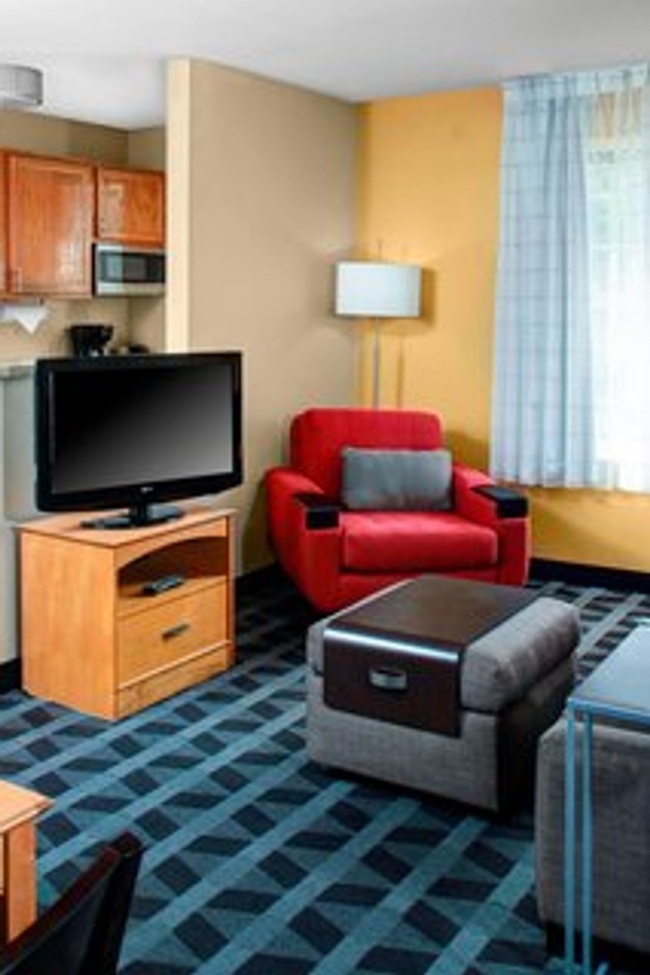 Photo of TownePlace Suites Fresno