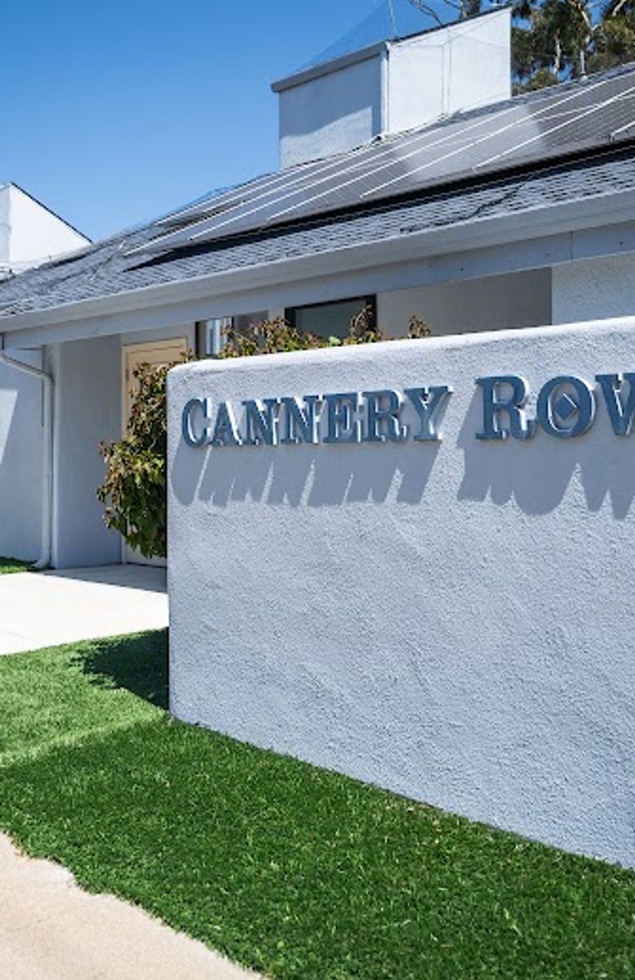 Photo of Cannery Row Inn - Exterior