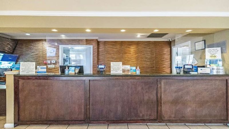 Photo of Best Western Roseville Inn