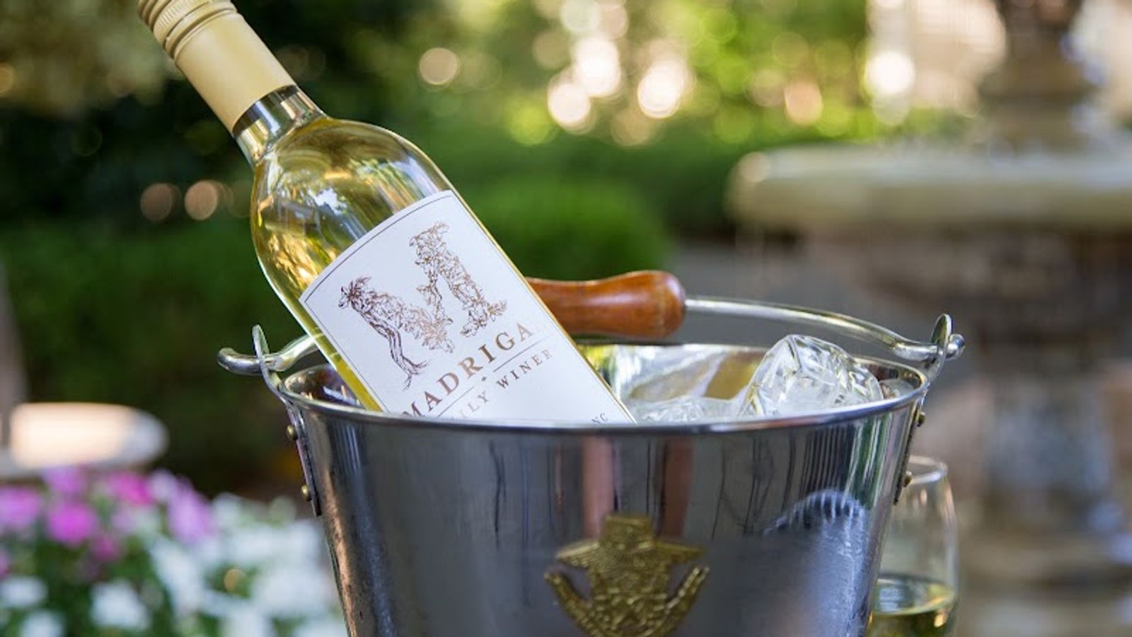 Photo of Cottage Grove Inn