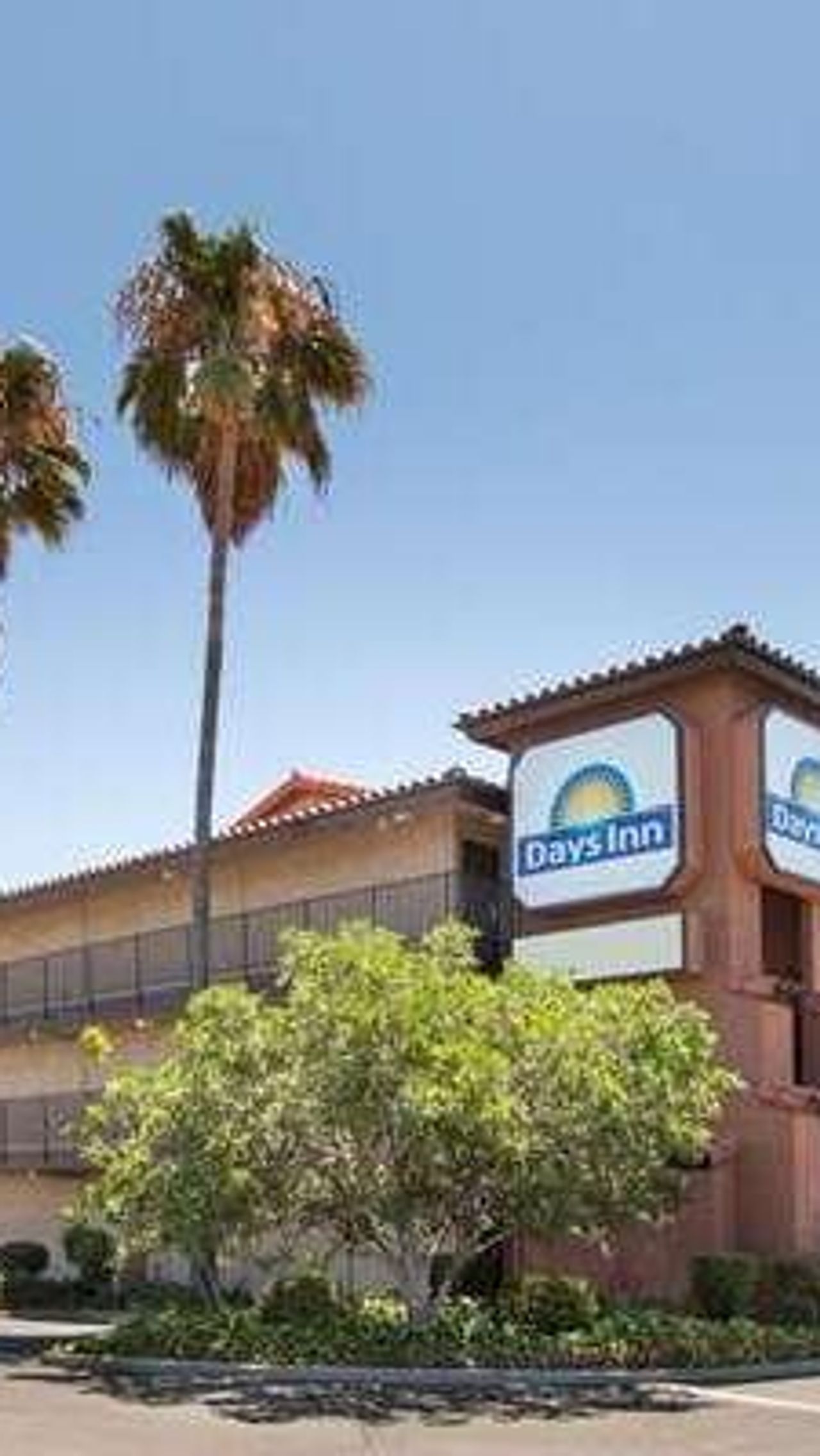 Photo of Days Inn by Wyndham San Jose Airport