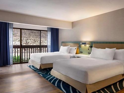 Photo of Hilton Garden Inn Monterey - Room, 2 Queen Beds
