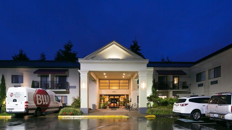 Photo of Best Western Plus Plaza by the Green