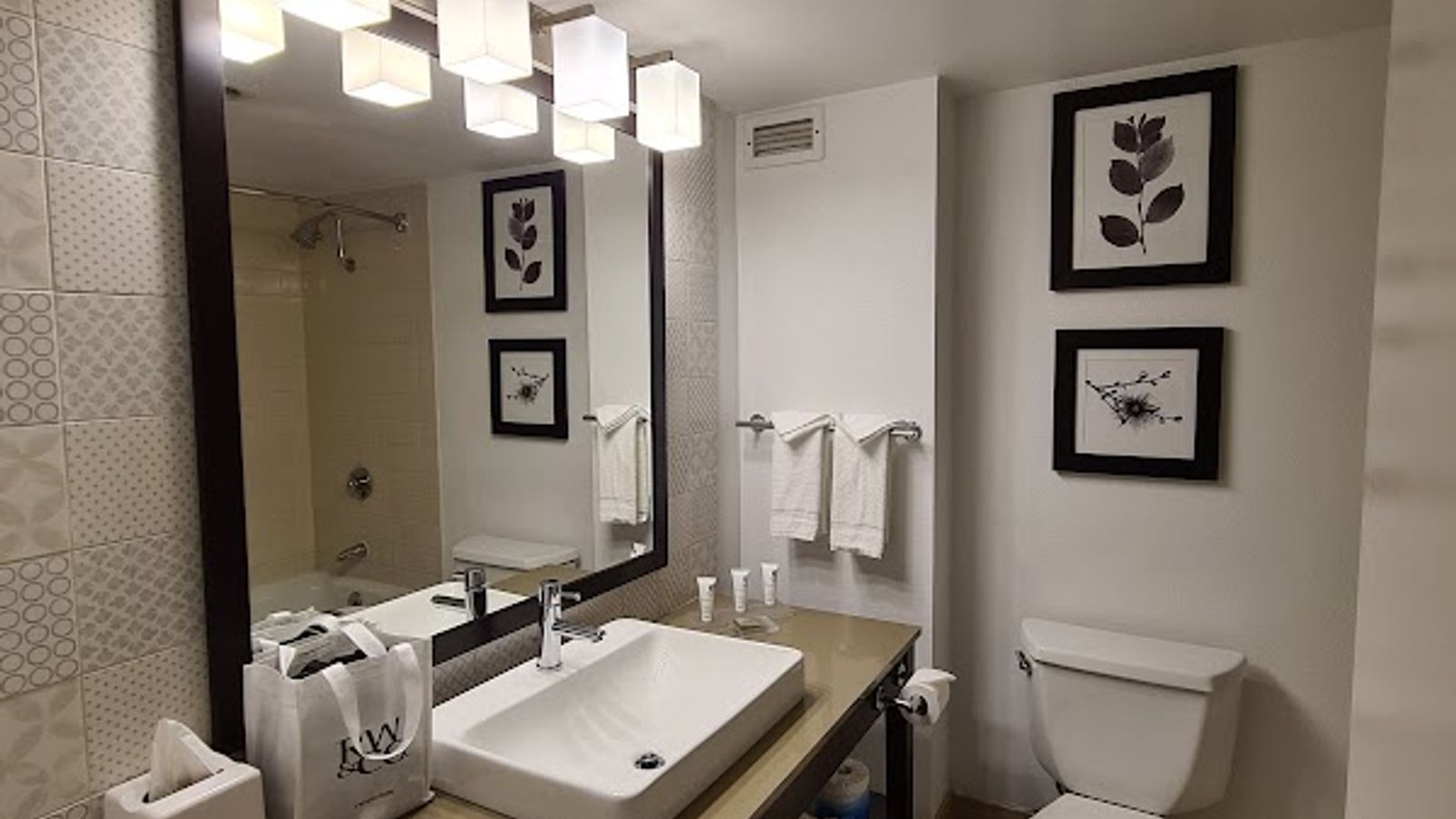 Photo of Country Inn & Suites by Radisson, Seattle-Bothell, WA