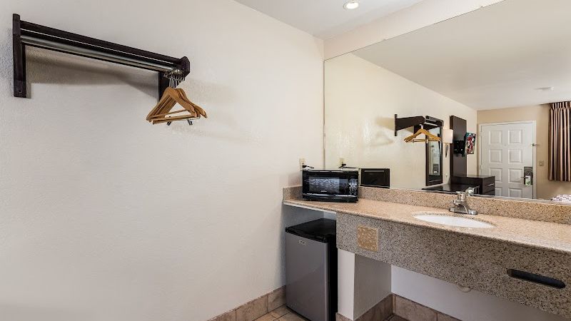 Photo of Red Roof Inn Stockton