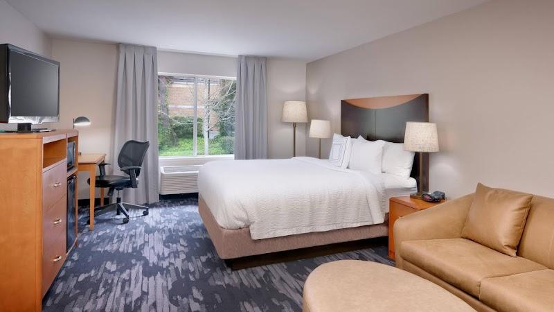 Photo of Fairfield Inn & Suites Seattle Bellevue/Redmond