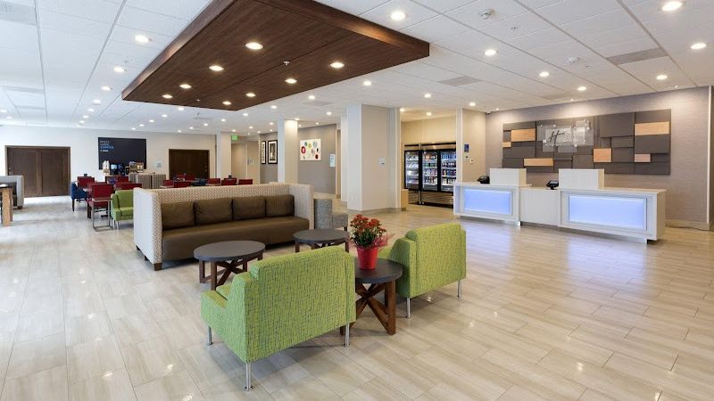 Photo of Holiday Inn Express & Suites Seattle South - Tukwila, an IHG Hotel