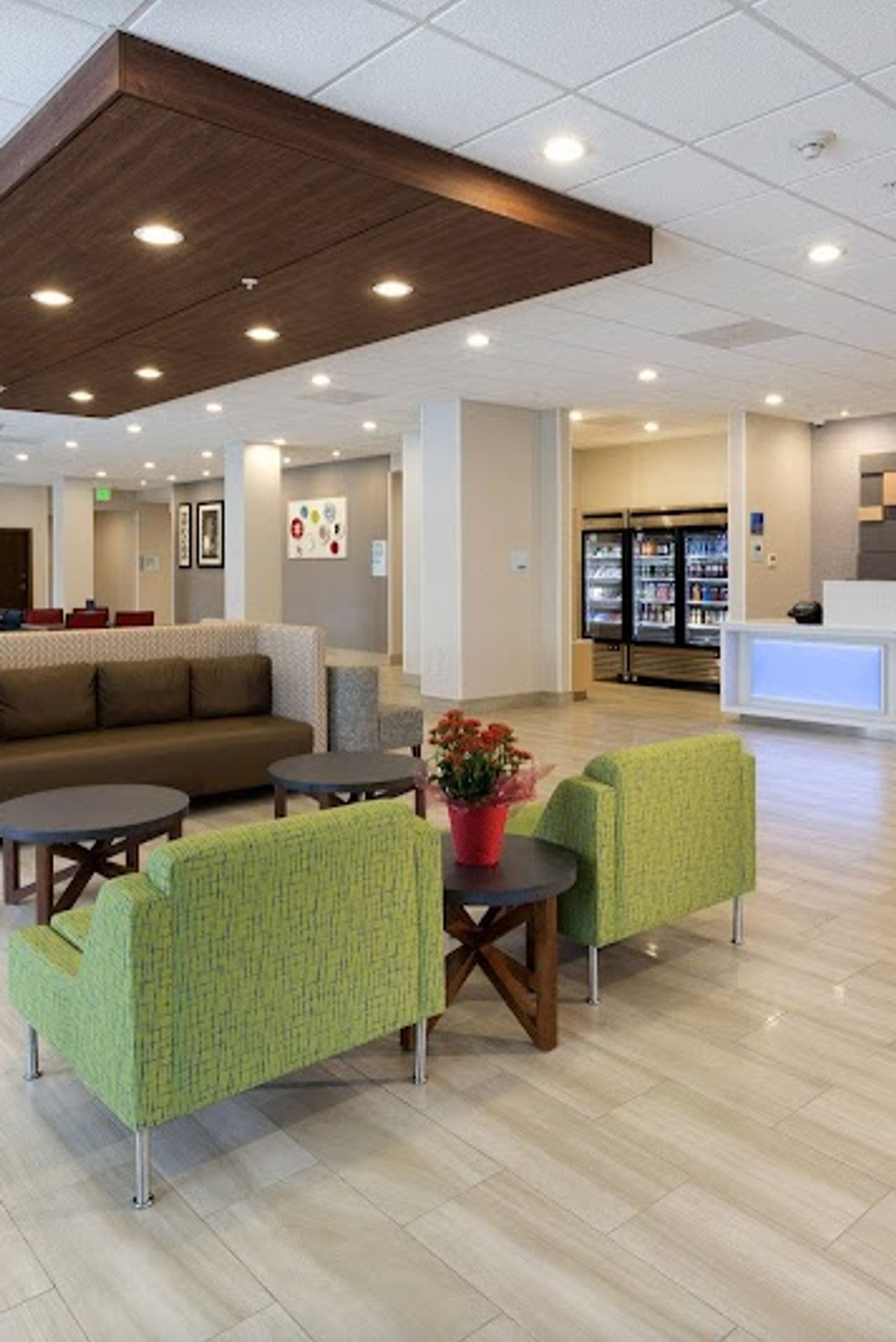 Photo of Holiday Inn Express & Suites Seattle South - Tukwila, an IHG Hotel