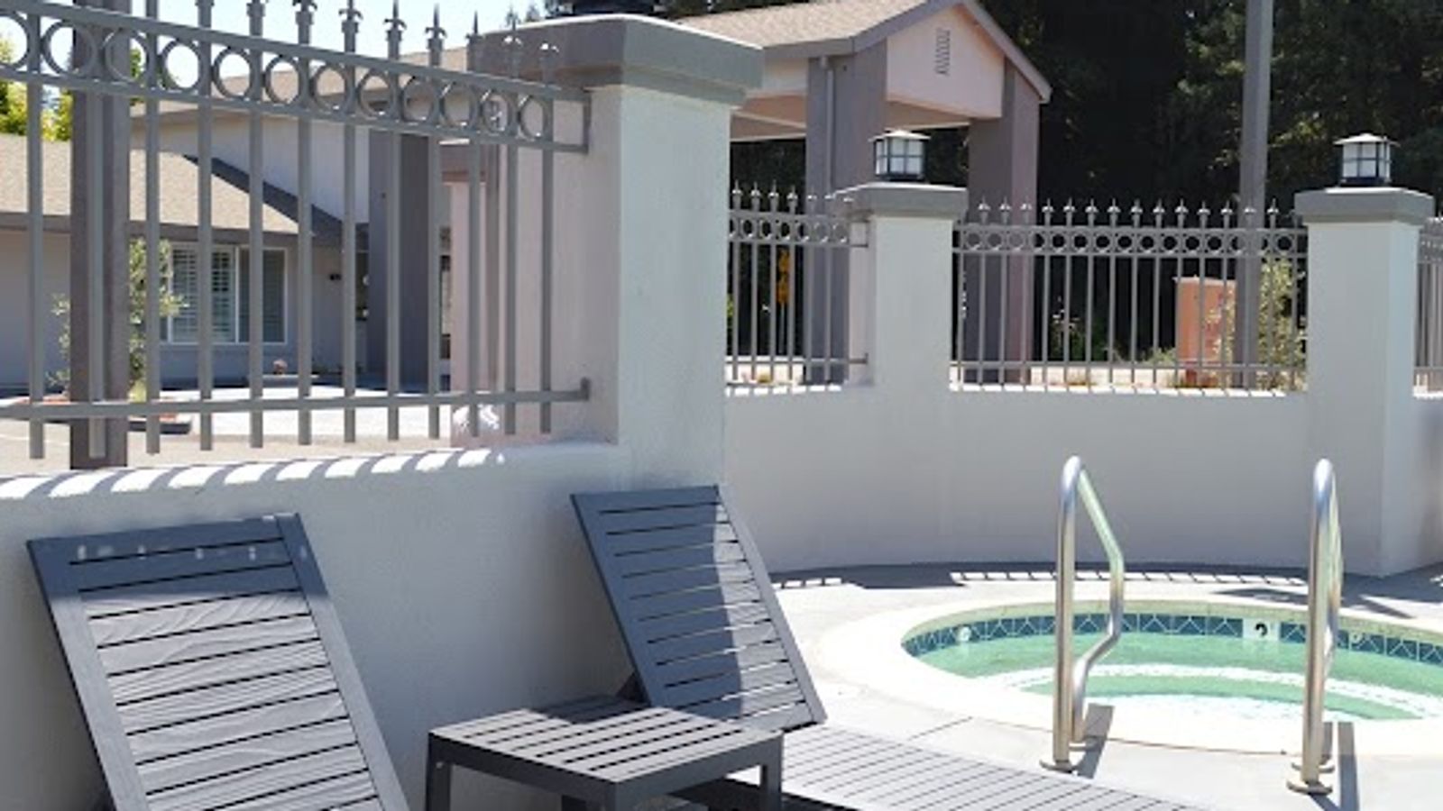 Photo of Fairview Inn & Suites