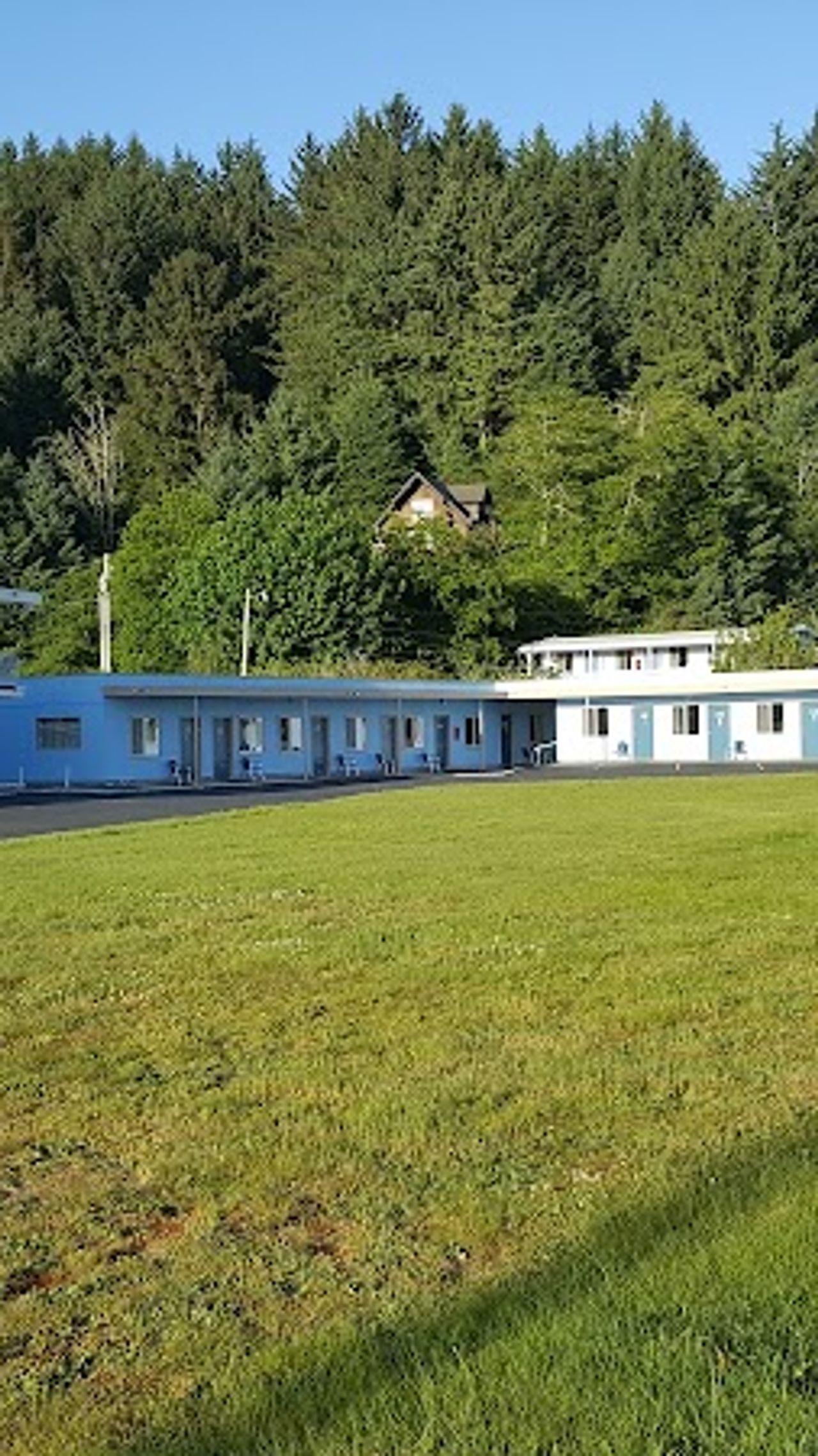 Photo of Winchester Bay Inn