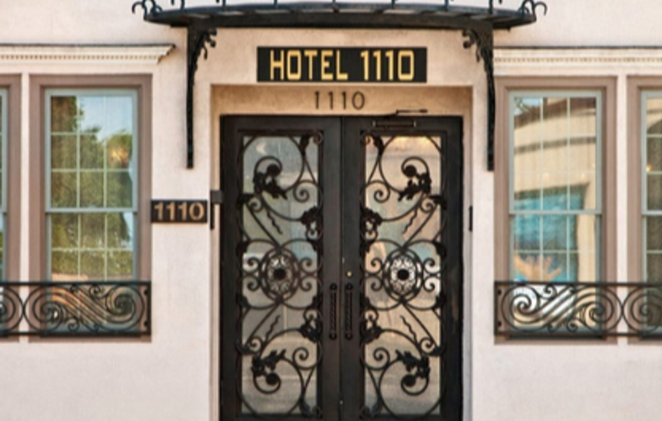 Hotel 1110