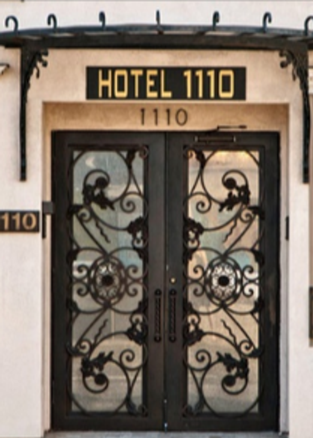 Hotel 1110