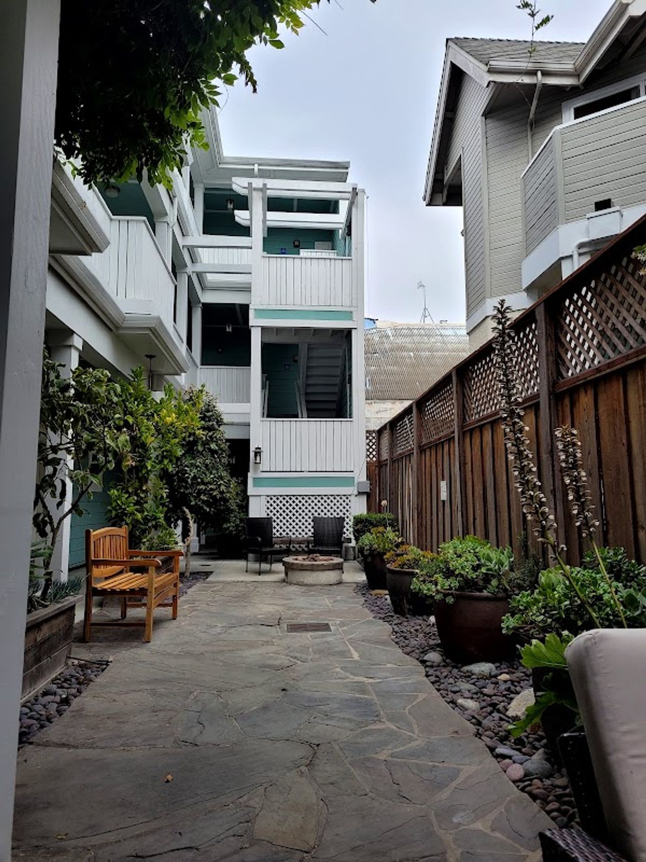 Photo of Pacific Blue Inn