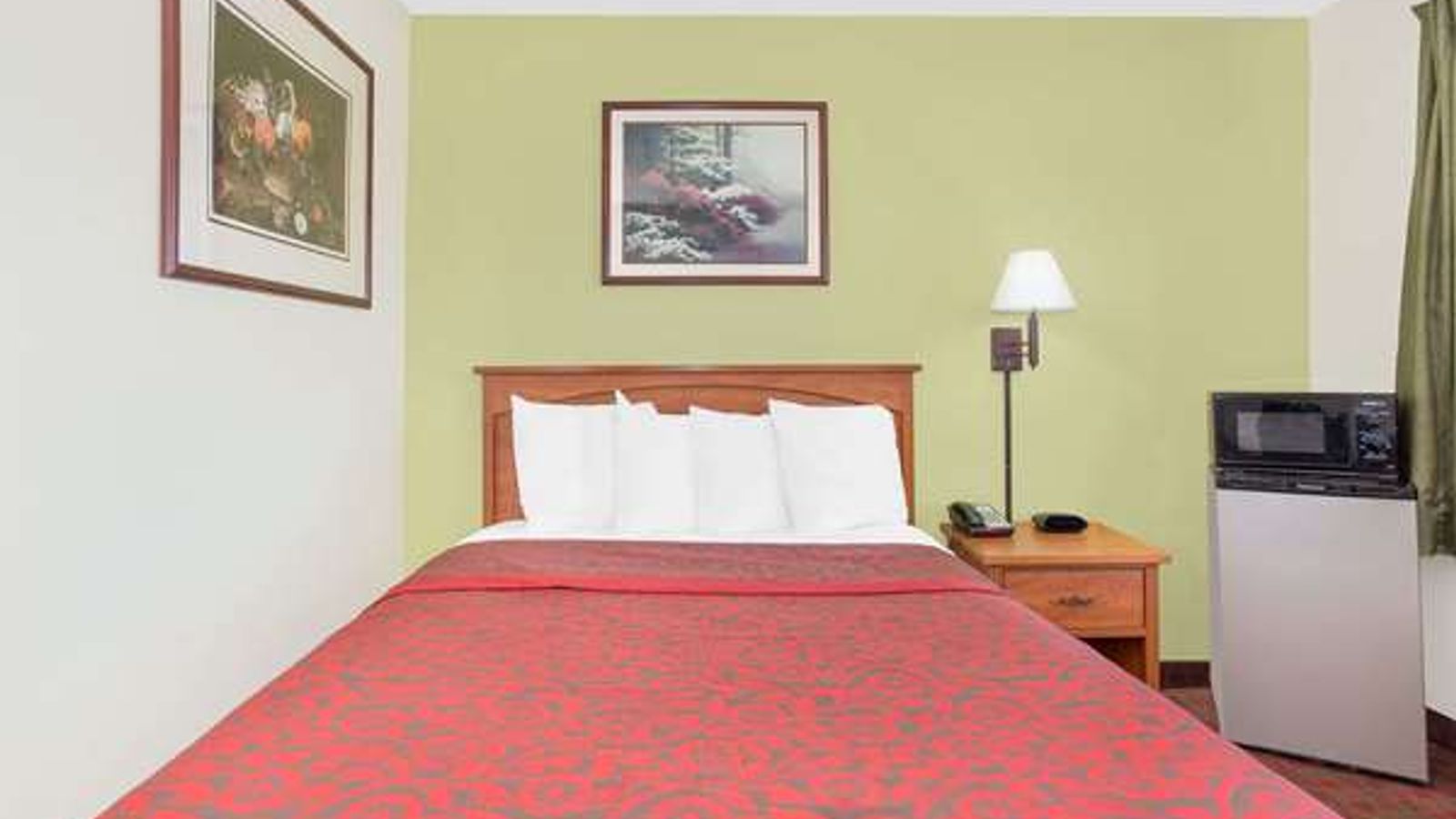 Photo of Days Inn by Wyndham Turlock