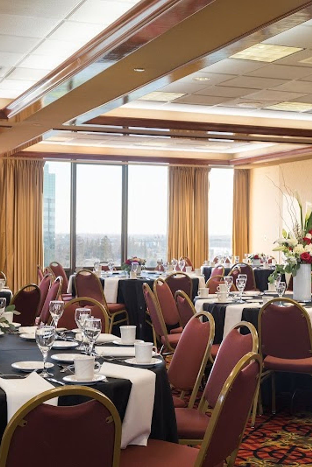 Photo of Holiday Inn Sacramento Downtown - Arena, an IHG Hotel