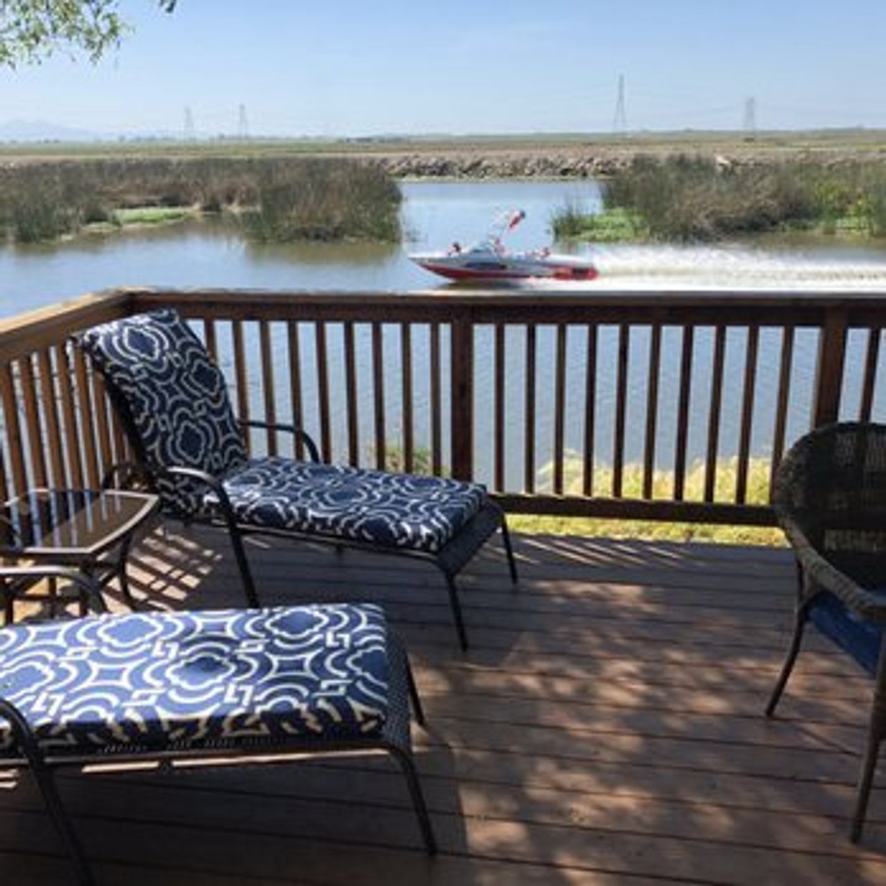Photo of Village West Marina & Resort - "Delta" Bungalow - furnished terrace that feels like an outdoor living room