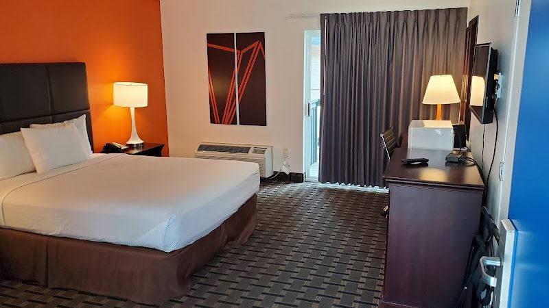 Photo of Howard Johnson by Wyndham Spokane