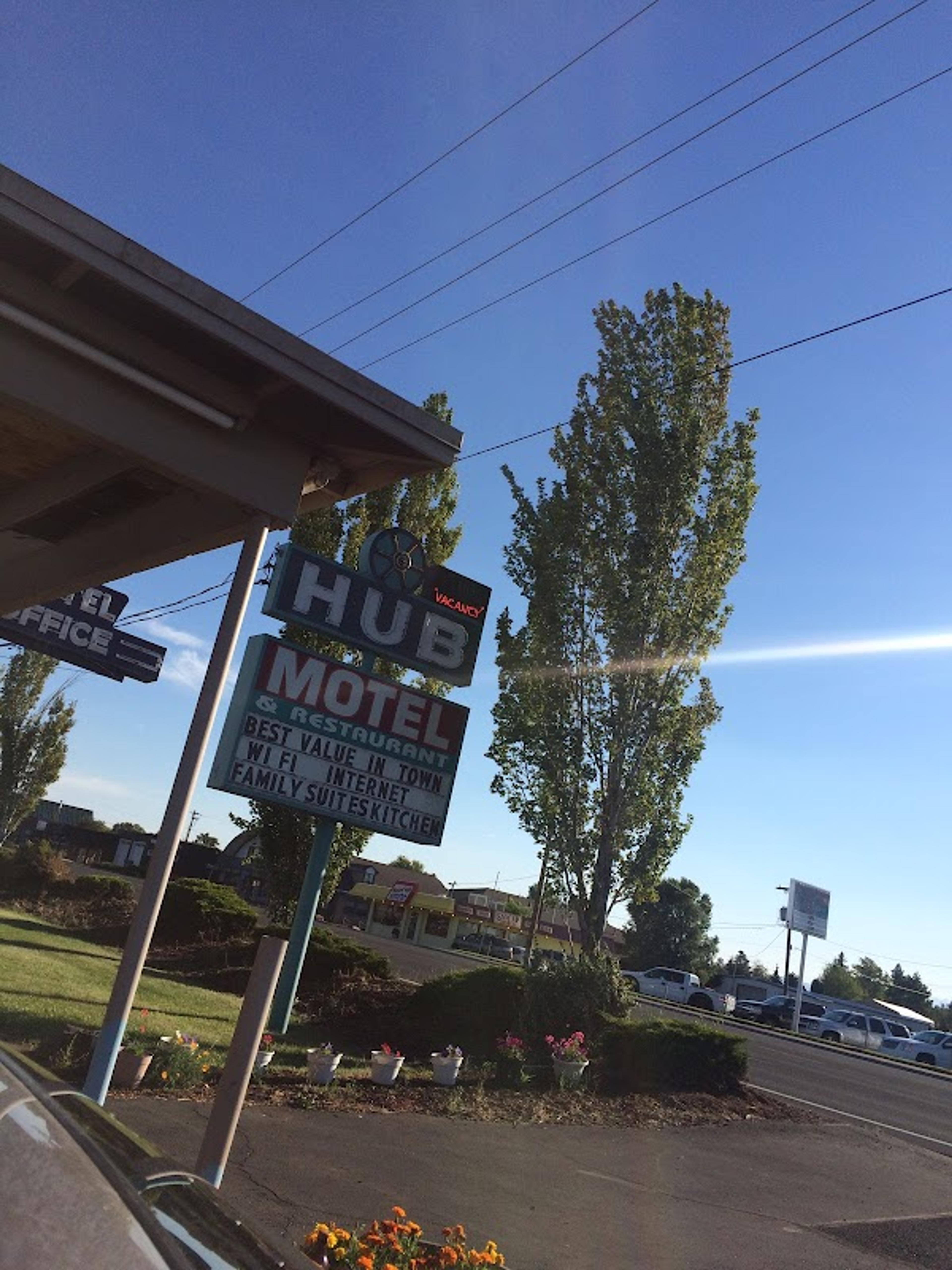 Hub Motel