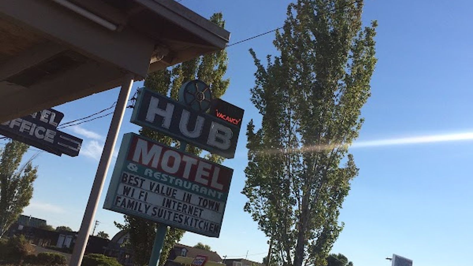 Hub Motel