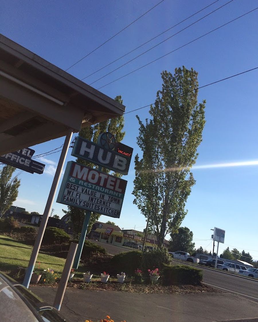 Hub Motel