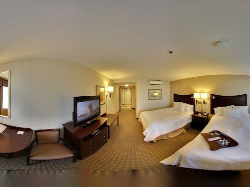 Photo of Hampton Inn & Suites Oakland Airport-Alameda
