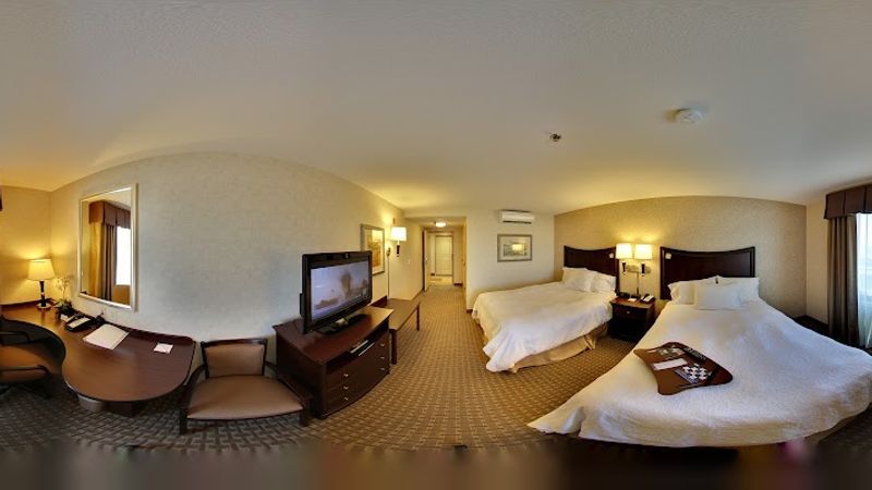 Photo of Hampton Inn & Suites Oakland Airport-Alameda