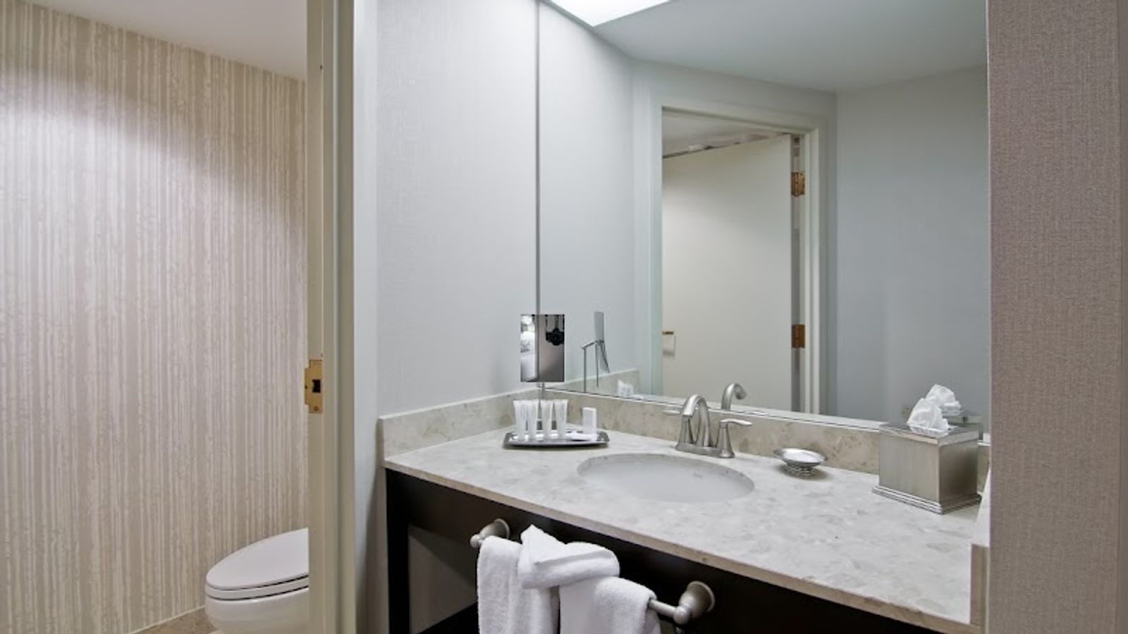 Photo of The Grove Hotel