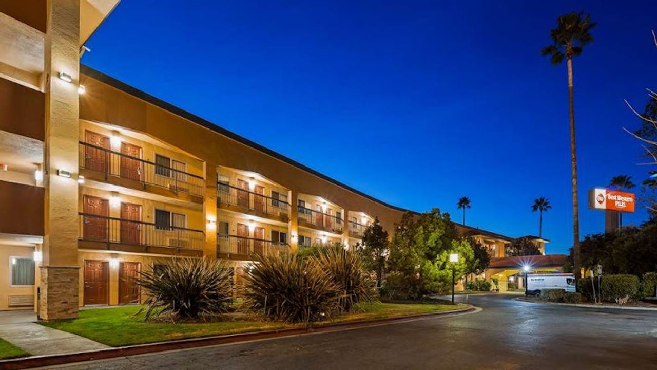 Photo of Best Western Plus Pleasanton Inn