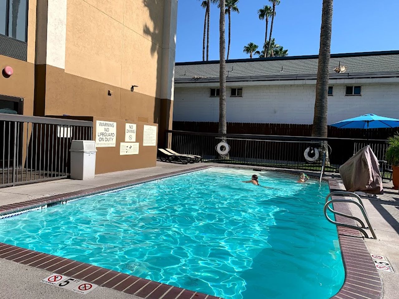 Photo of Spark by Hilton Bakersfield Central