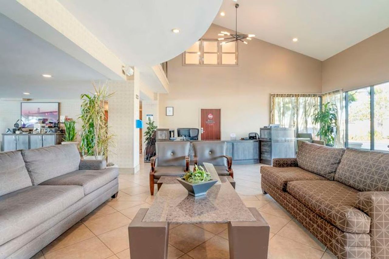 Photo of Best Western Plus Bayside Hotel