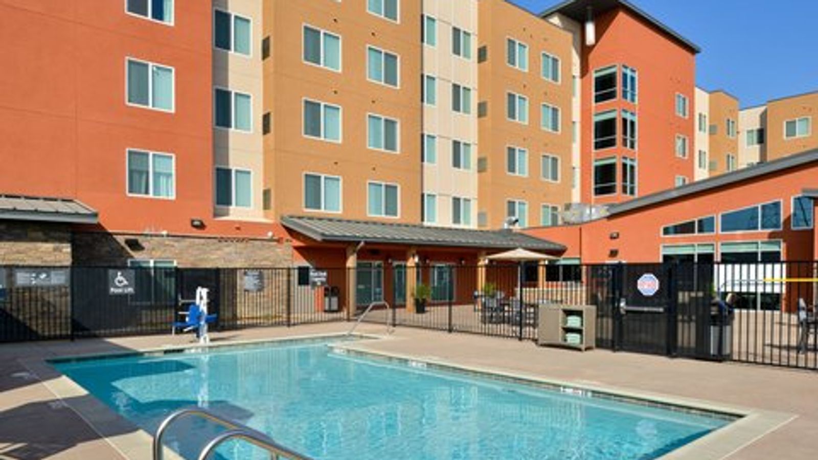 Photo of Residence Inn Bakersfield West