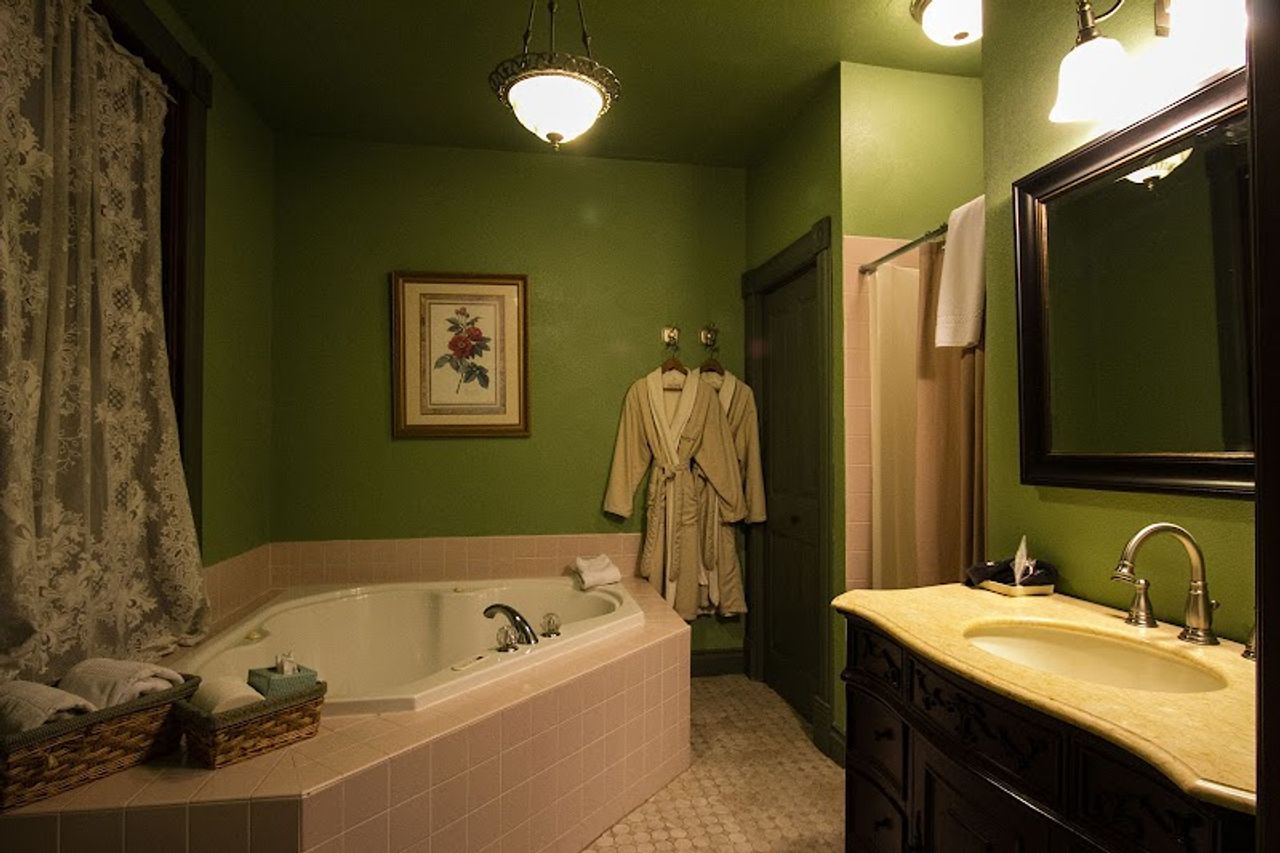 Photo of Swantown Inn