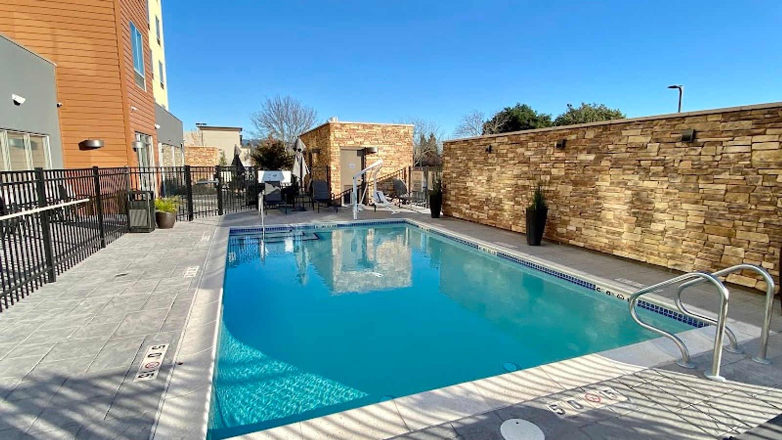 Photo of Fairfield Inn & Suites Santa Rosa Rohnert Park