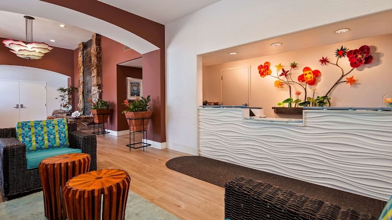 Photo of Best Western Plus Capitola By-the-Sea Inn & Suites
