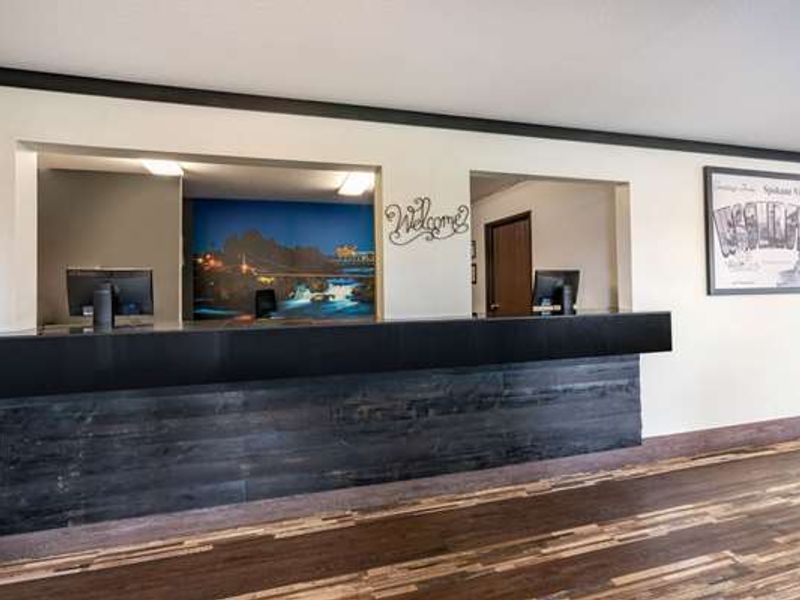 Photo of Super 8 by Wyndham Spokane Valley