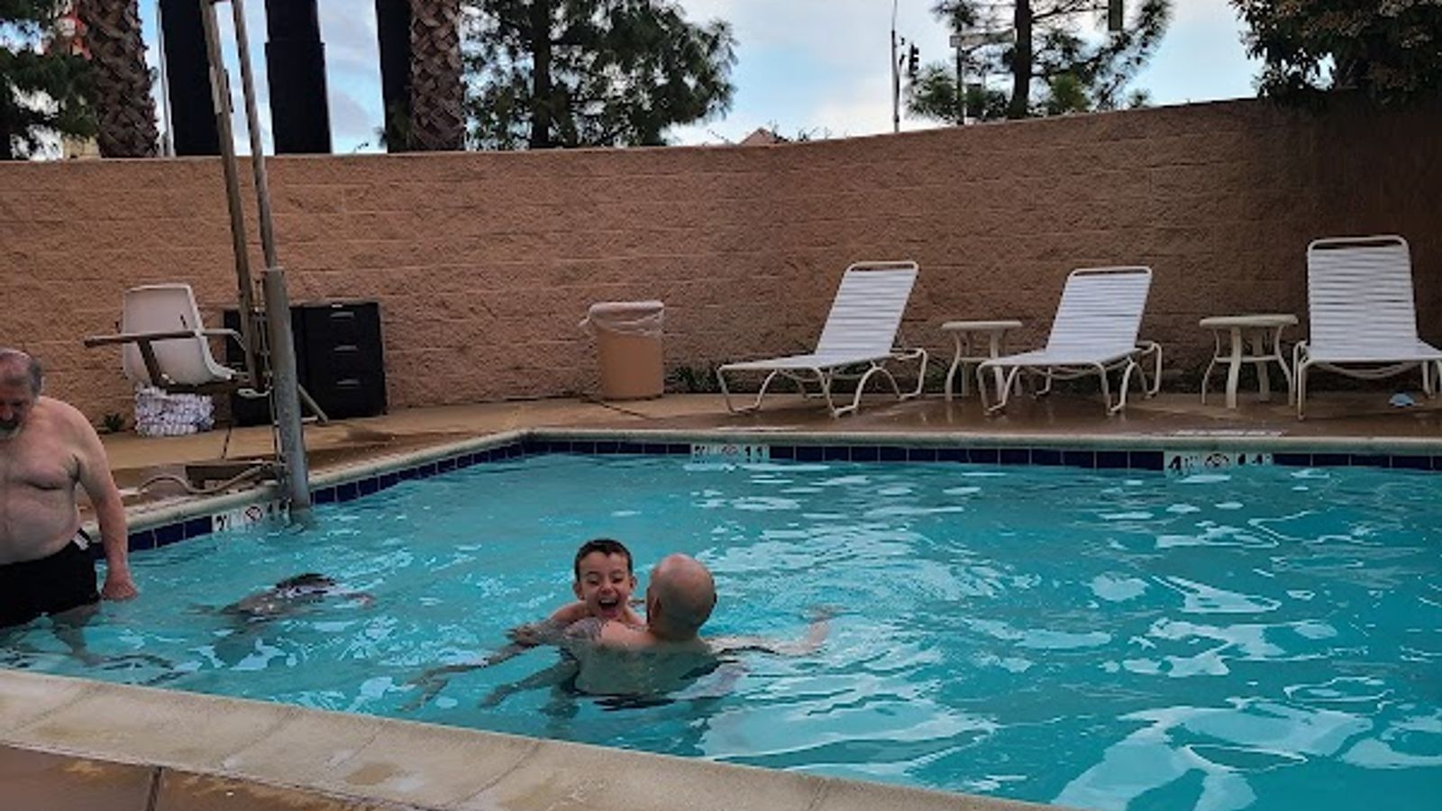 Photo of Fairfield Inn & Suites Medford