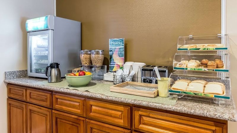 Photo of Quality Inn Fresno Near University