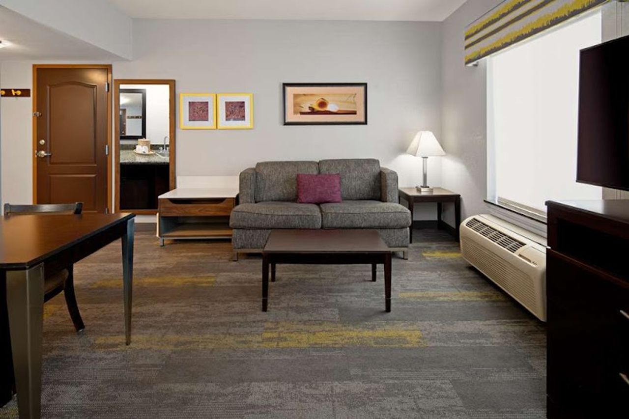 Photo of Hampton Inn & Suites Bakersfield/Hwy 58, CA