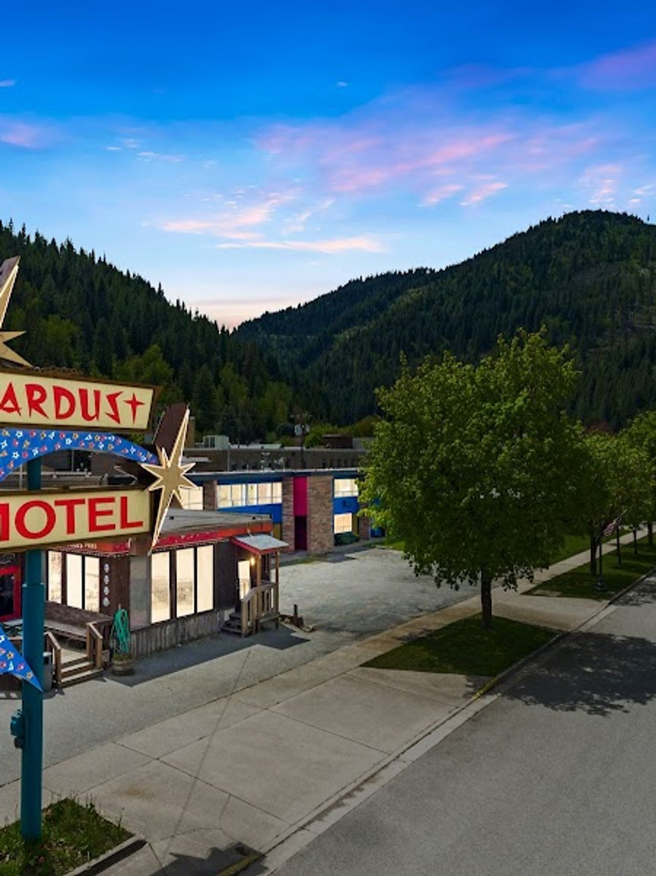 Photo of The Stardust Motel Wallace