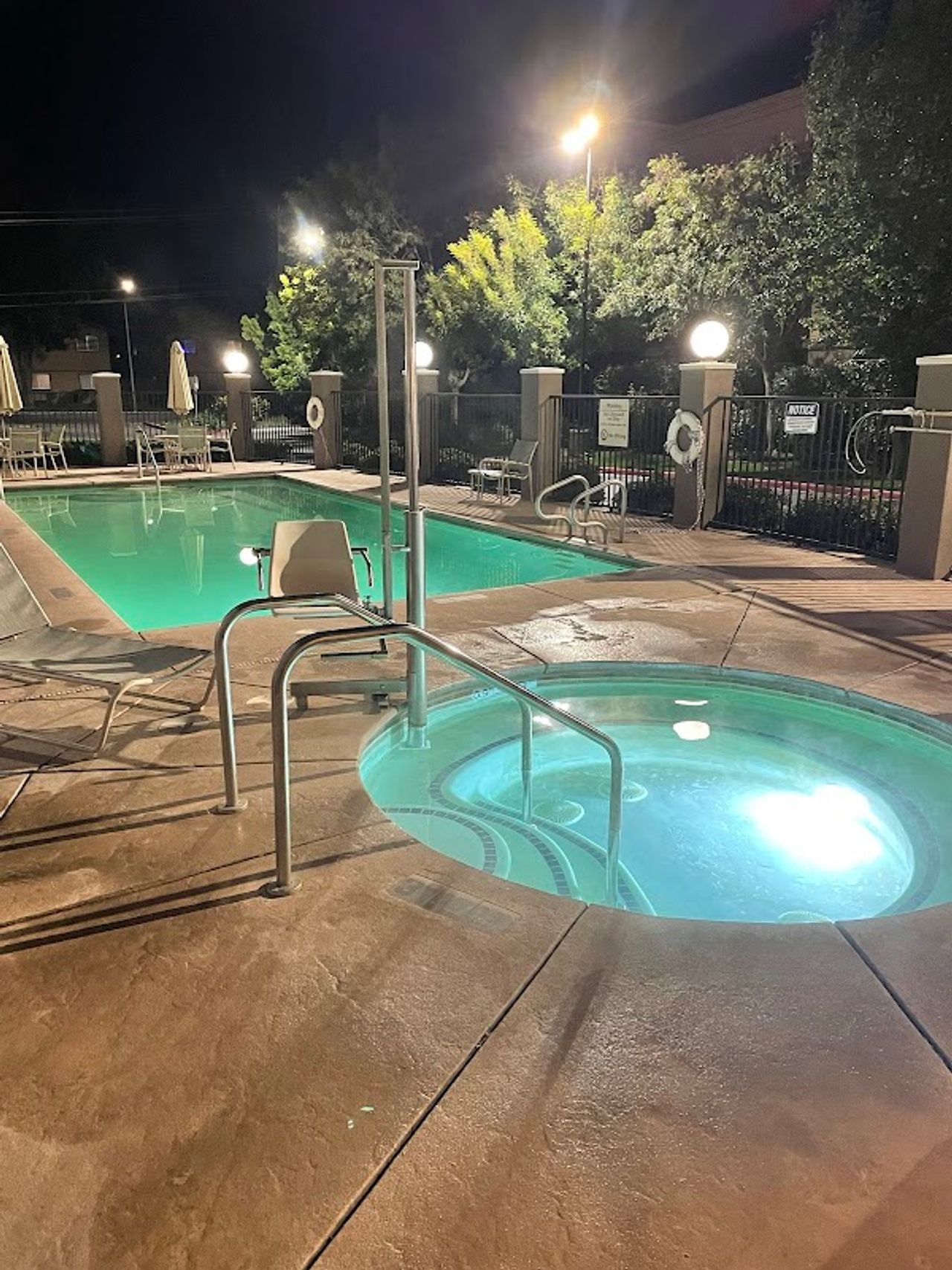 Photo of Holiday Inn Express & Suites Merced - Yosemite Natl Park Area by IHG